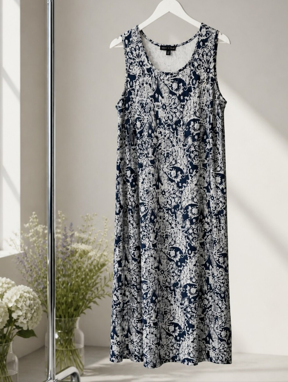 Madison Leigh Black and White Floral Paisley Maxi Dress Women Size 20